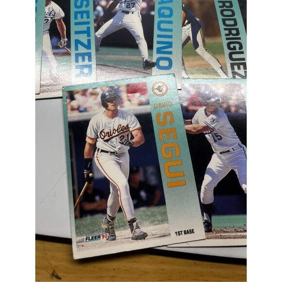 Lot of 50 1992 Fleer Baseball Cards - KC Royals & Baltimore Orioles - Picture 4 of 13